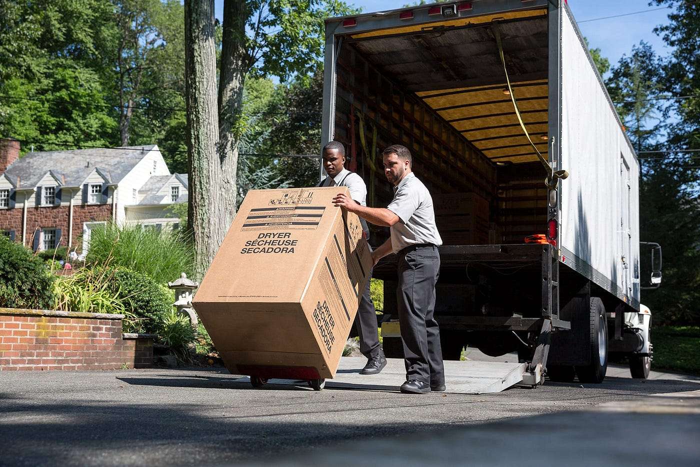 Selling Large and Oversized Products on Amazon: Fulfilled Pro’s Guide for E-Commerce Success